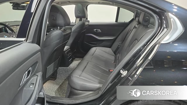 BMW 3 Series (G20) 2021 Черный из Кореи, фото 2