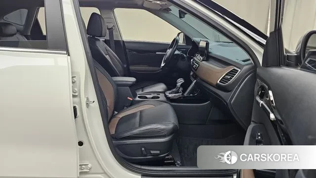 Kia Seltos 2021 Белый из Кореи, фото 2