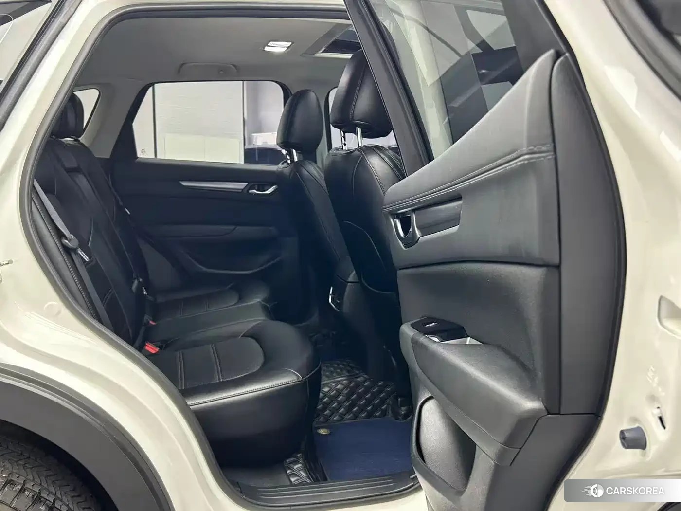Mazda CX-5 2023 Белый из Китая, фото 2