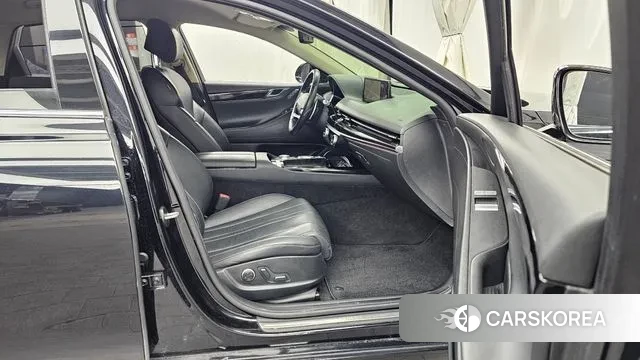 Genesis G80 (RG3) 2022 Черный из Кореи, фото 2