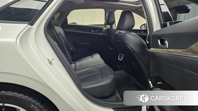 Kia K5 3rd generation 2022 Белый из Кореи, фото 2