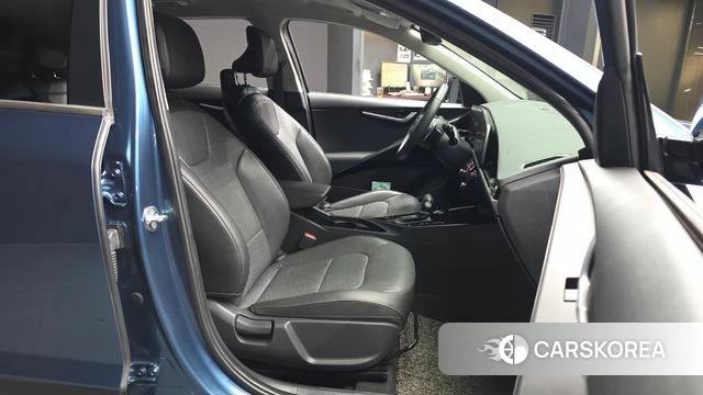 Kia Di Ol Nu Niro 2022 Синий из Кореи, фото 2