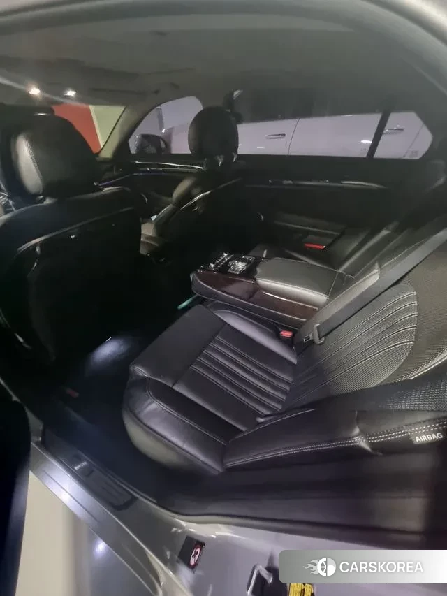 Genesis EQ900 2018 Серебряный из Кореи, фото 2