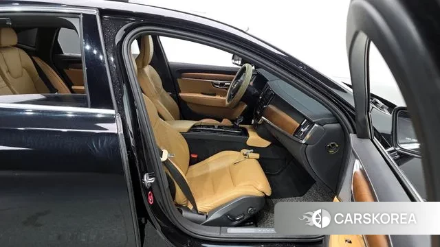 Volvo S90 2019 Черный из Кореи, фото 2