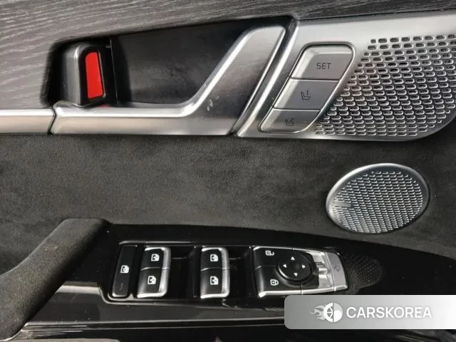 Kia Mohave Master 2022 Черный из Кореи, фото 2