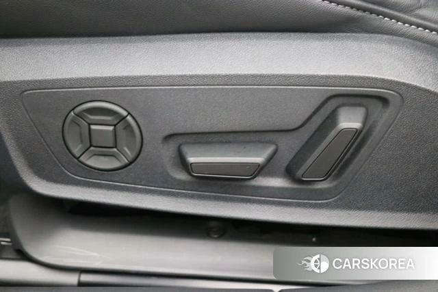 Audi A7L 2025 Черный из Китая, фото 2