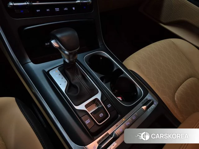 Kia Carnival 4th generation 2022 Белый из Кореи, фото 2