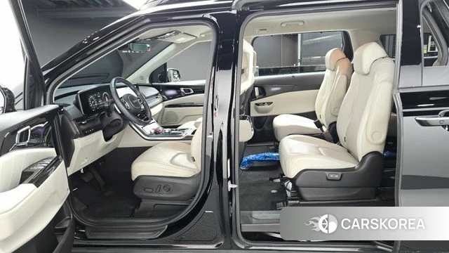 Kia Carnival 4th generation 2022 Черный из Кореи, фото 2