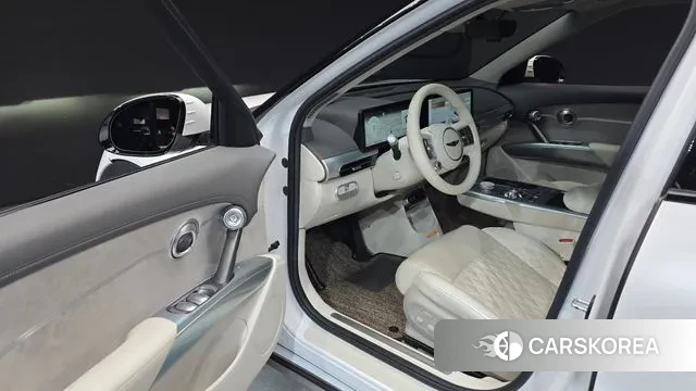 Genesis GV60 2022 Белый из Кореи, фото 2