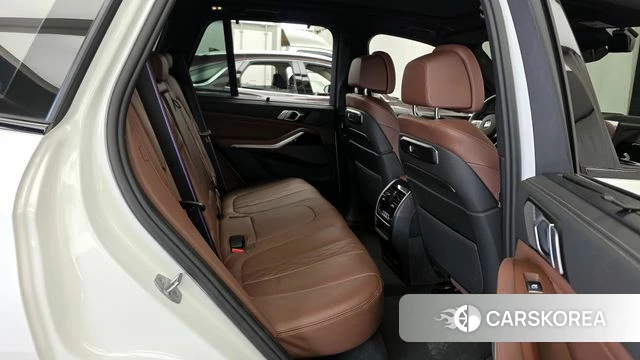 BMW X5 (G05) 2025 Белый из Кореи, фото 2