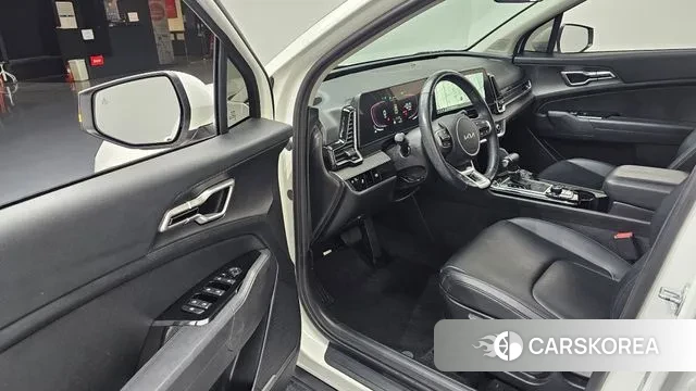 Kia Sportage 5th Generation 2022 Белый из Кореи, фото 2