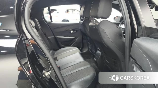 Peugeot e-208 second Generation 2021 Черный из Кореи, фото 2