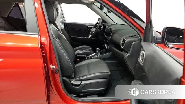 Hyundai Venue 2019 Красный из Кореи, фото 2