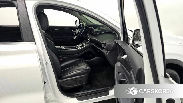 Hyundai The New Santa Fe 2021 Белый из Кореи, фото 2