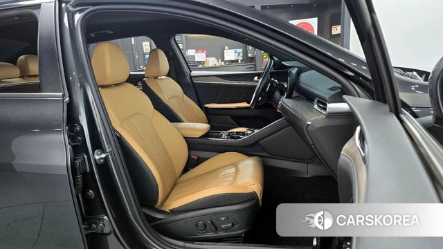 Kia K5 3rd generation 2021 Серый из Кореи, фото 2