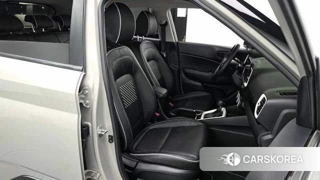 Hyundai Venue 2020 Серый из Кореи, фото 2