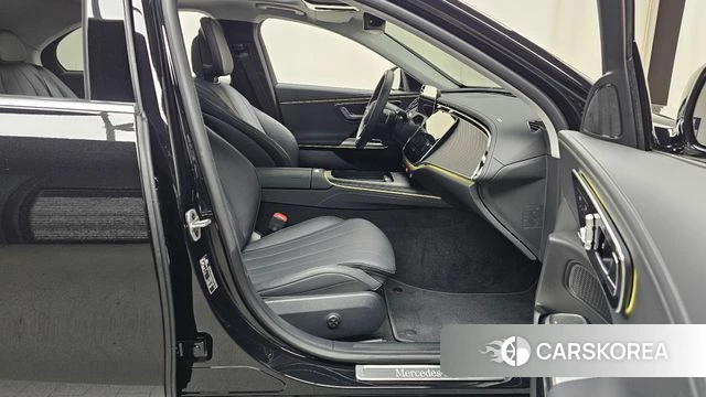 Mercedes-Benz E-Class W214 2025 Черный из Кореи, фото 2