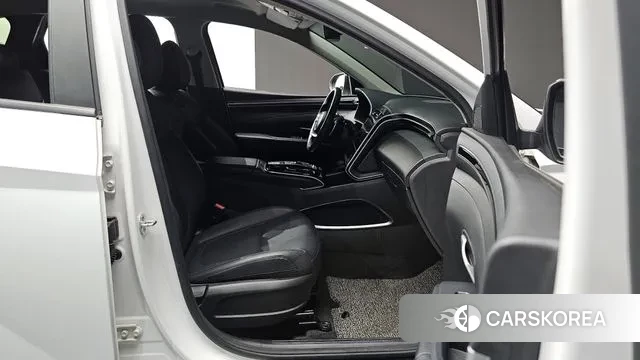 Hyundai Tucson (NX4) 2021 Белый из Кореи, фото 2