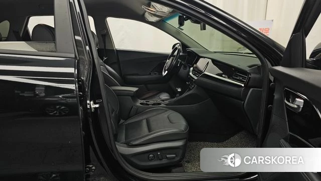 Kia The New Niro 2021 Черный из Кореи, фото 2