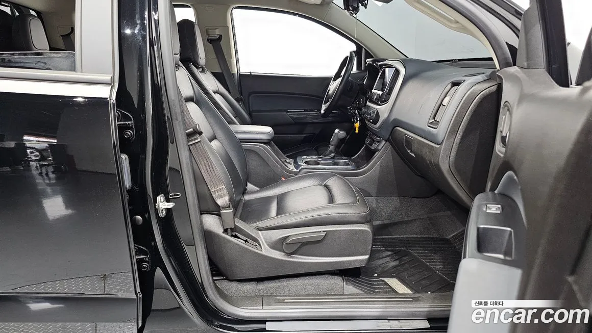 Chevrolet (GM Daewoo) Real New Colorado 2020 Черный из Кореи, фото 2