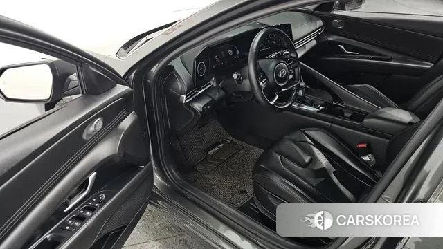 Hyundai The New Avante (CN7) 2024 Серый из Кореи, фото 2