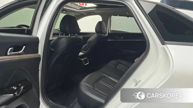 Kia K5 3rd generation 2022 Белый из Кореи, фото 2