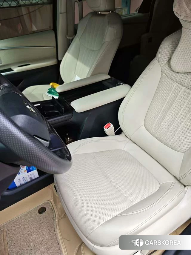 Toyota Grevia 2024 Белый из Китая, фото 2