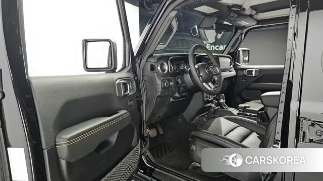 Jeep Wrangler (JL) 2024 Черный из Кореи, фото 2