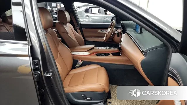 Genesis GV70 2022 Серый из Кореи, фото 2