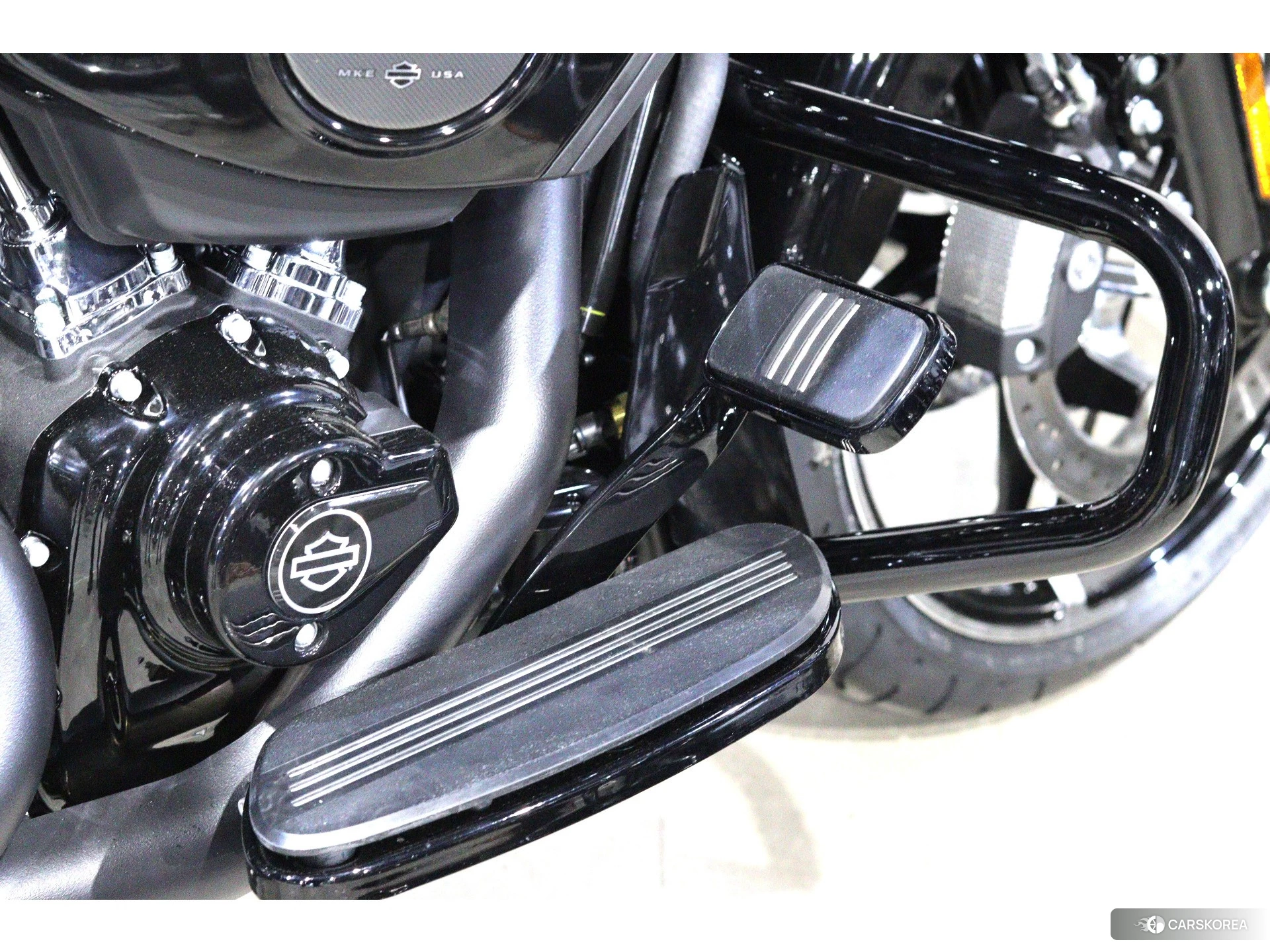 Harley-Davidson Road Glide FLTRX 1980 2025 из Японии, фото 2