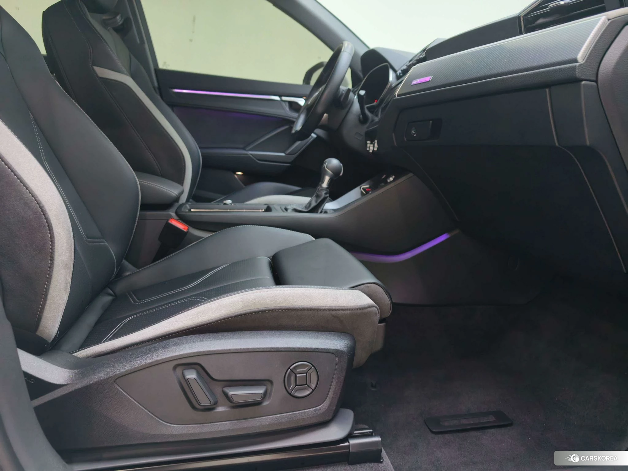 Audi Q3 2023 Белый из Китая, фото 2