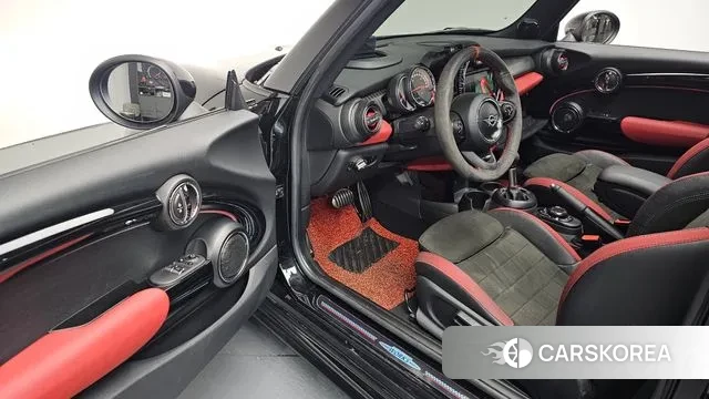 Mini Cooper S 2018 Черный из Кореи, фото 2