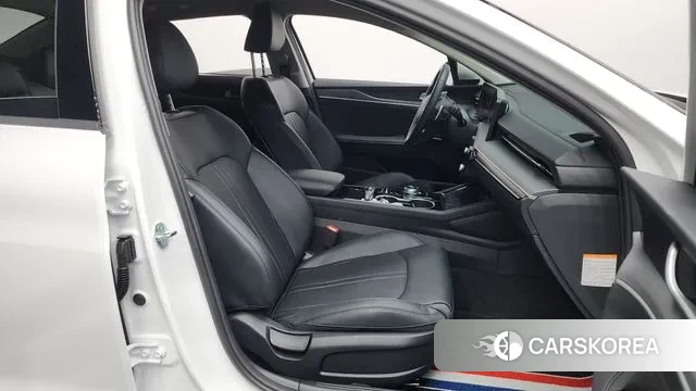 Kia The New K5 Hybrid 3rd generation 2025 Белый из Кореи, фото 2