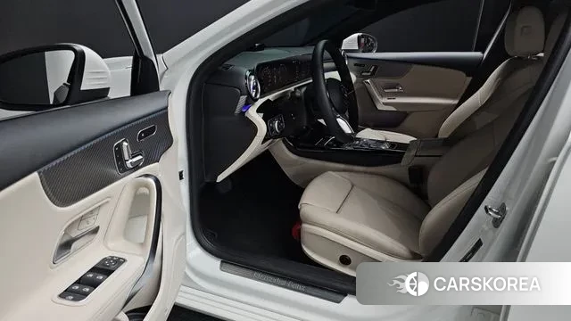 Mercedes-Benz A-Class W177 2025 Белый из Кореи, фото 2