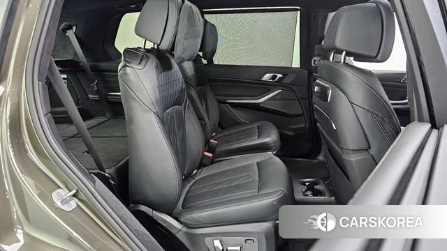 BMW X7 (G07) 2025 Коричневый из Кореи, фото 2