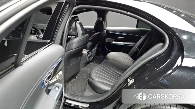 Mercedes-Benz E-Class W214 2024 Черный из Кореи, фото 2