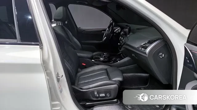 BMW X3 (G01) 2023 Белый из Кореи, фото 2