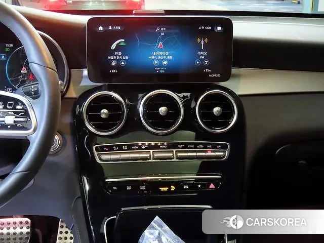 Mercedes-Benz GLC-Class X253 2020 Черный из Кореи, фото 2