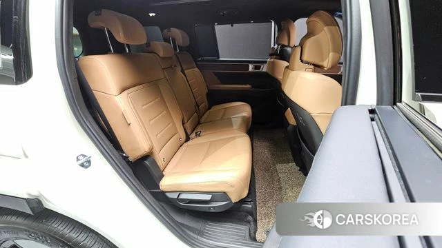 Hyundai Santa Fe (MX5) 2024 Жемчужный цвет из Кореи, фото 2