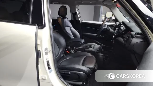 Mini Cooper 2021 Жемчужный цвет из Кореи, фото 2