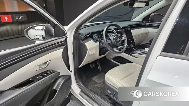 Hyundai Tucson (NX4) 2021 Белый из Кореи, фото 2