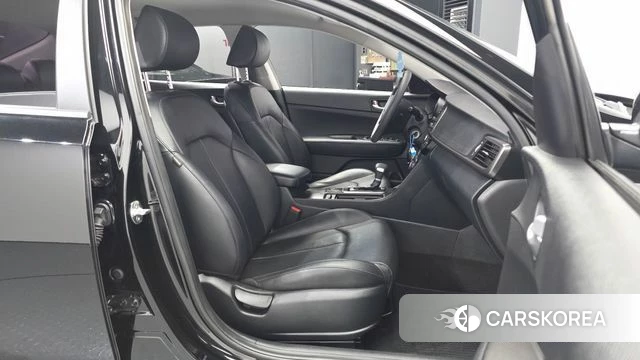 Kia K5 second generation 2018 Черный из Кореи, фото 2
