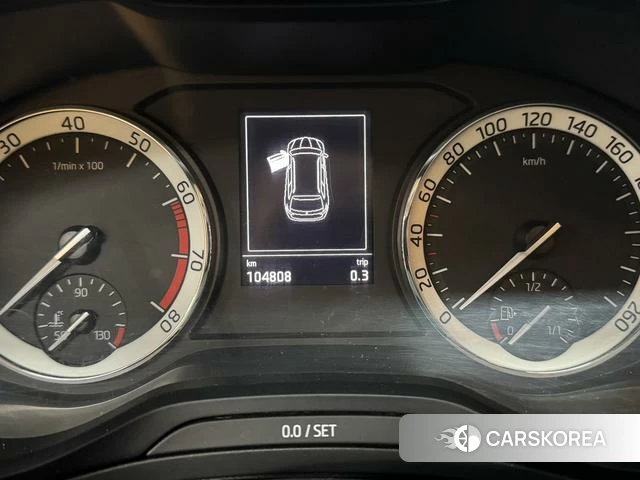 Skoda Krok 2018 Зеленый из Китая, фото 2