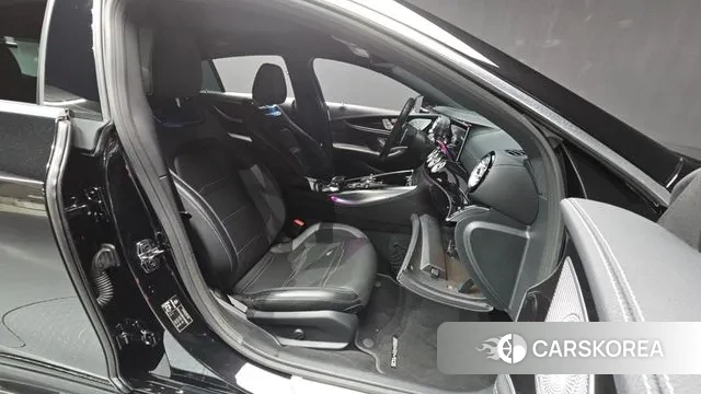 Mercedes-Benz AMG GT 2019 Черный из Кореи, фото 2