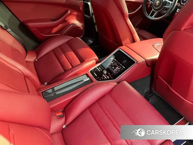 Porsche Panamera (971) 2018 Серый из Кореи, фото 2