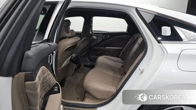 Kia K8 Hybrid 2023 Белый из Кореи, фото 2