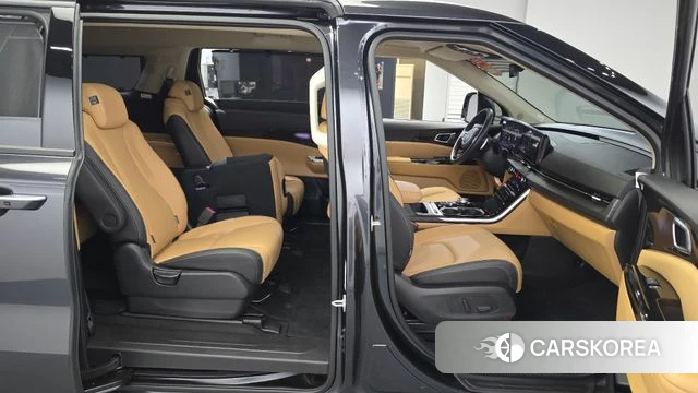 Kia Carnival 4th generation 2022 Серый из Кореи, фото 2