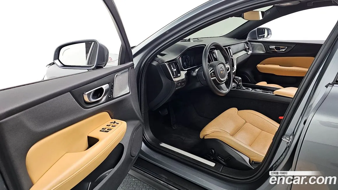 Volvo V60 Cross-Country 2nd Generation 2019 из Кореи, фото 2