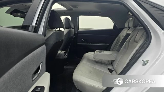 Hyundai Avante (CN7) 2021 Белый из Кореи, фото 2