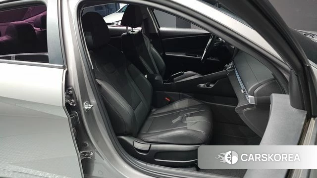Hyundai Avante (CN7) 2020 Серебристо-серый из Кореи, фото 2